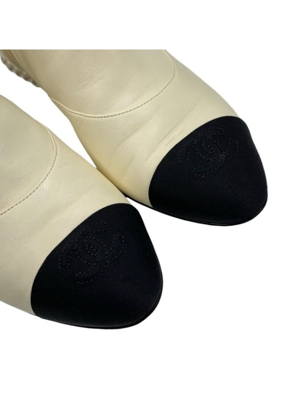 Chanel Boots Short Shoes Leather Fabric Ivory Black Coco Mark Pearl - Picture 10 of 11